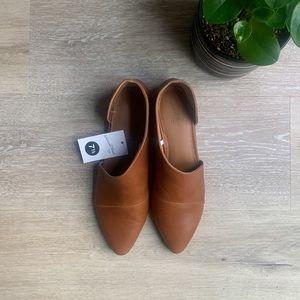 Universal Thread Loafers